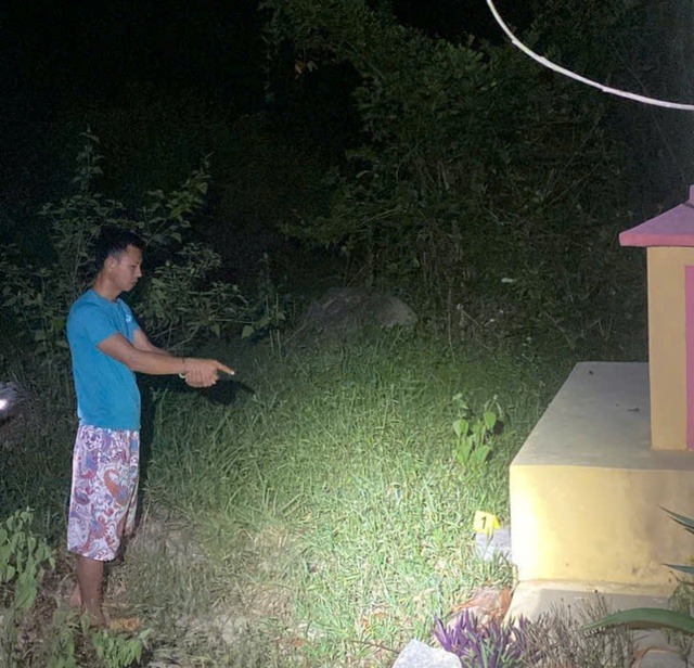 Lẻn vào nhà đồng nghiệp trộm tiền rồi mang giấu ở khu nghĩa địa