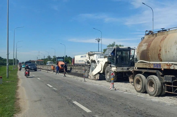 Sửa chữa lớn toàn tuyến quốc lộ 1 qua Quảng Ngãi