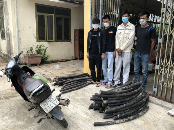 BÌNH SƠN: Căng mình chống dịch - Quyết liệt chống tội phạm
