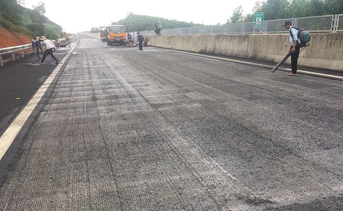 Sai phạm tại cao tốc 34.000 tỉ, VEC chỉ kiểm điểm rút kinh nghiệm