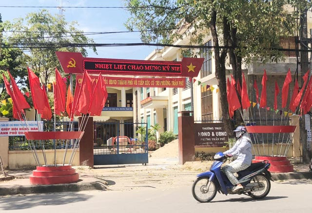 Chuyển công an xử lý cán bộ phường ăn chặn tiền chính sách