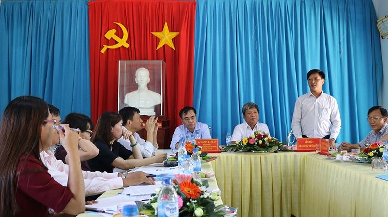 Đoàn kiểm tra thi đua, khen thưởng của Bộ Giáo dục làm việc tại Quảng Ngãi