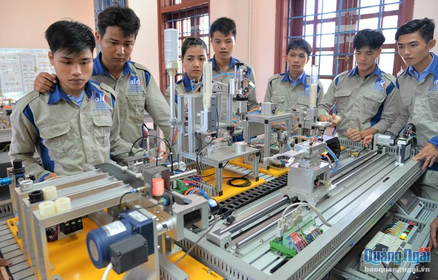 Học nghề đạt trình độ chuẩn quốc tế ngay tại Quảng Ngãi