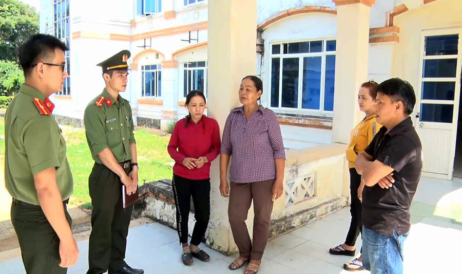 “Hóa giải” những tin đồn thất thiệt