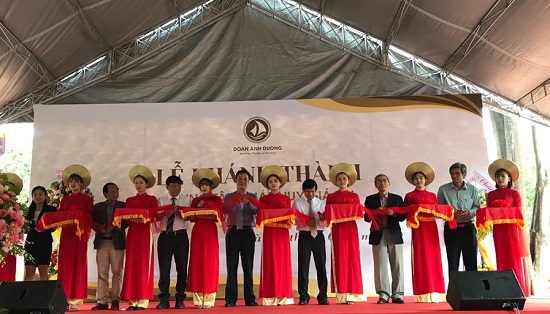 Đến bảo tàng ngắm đồ cổ, trải nghiệm trò chơi dân gian