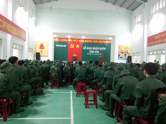Quảng Ngãi: Lễ giao nhận quân không quá 25 phút