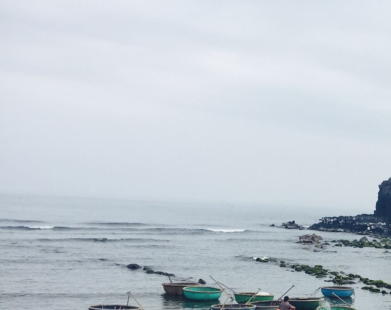 Hai học sinh lớp 5 đuối nước thương tâm, cảnh báo gành đá nguy hiểm
