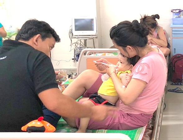 Quảng Ngãi: Một bệnh nhi mắc bệnh tay chân miệng đã tử vong