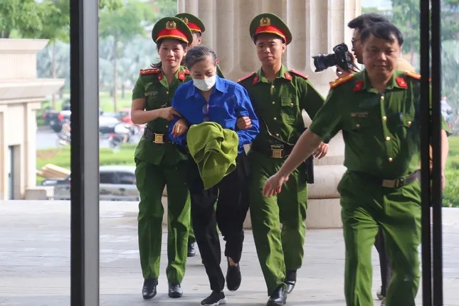 Tuyên án cựu Bí thư Tỉnh ủy Hoàng Thị Thúy Lan và Chủ tịch Tập đoàn Phúc Sơn