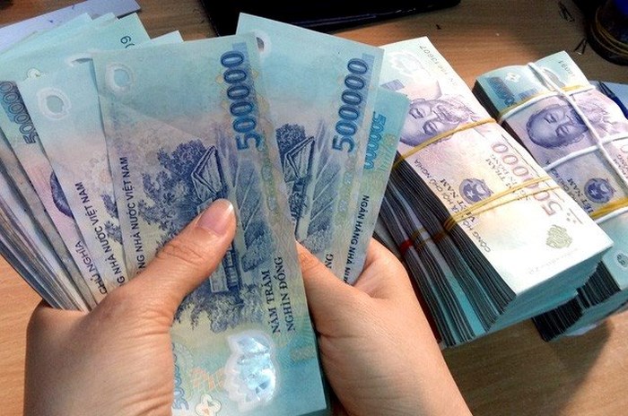 Vì sao cán bộ dễ “ăn chặn” tiền chính sách?