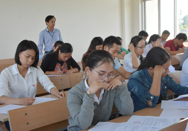 Vụ "từ rớt thành thủ khoa": Chủ tịch huyện tự phê bình nghiêm khắc