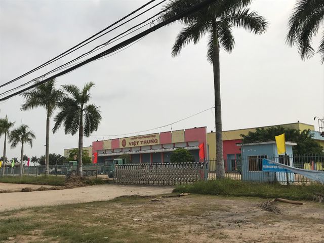 Quảng Ngãi: Trung tâm thương mại xây 10 năm vẫn chưa xong
