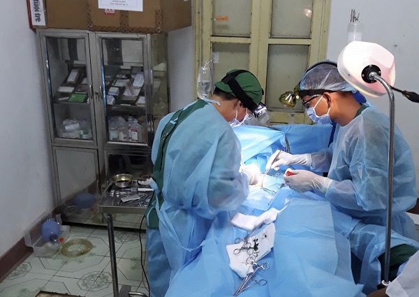 Cấp cứu kịp thời ngư dân bị viêm ruột thừa cấp