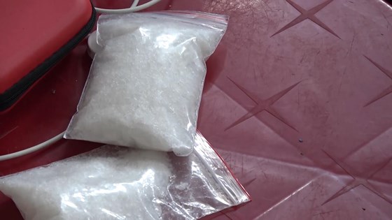 Bắt đối tượng vận chuyển ma túy tại Bến xe Quảng Ngãi
