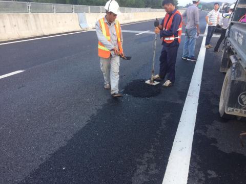 Công an vào cuộc cao tốc Đà Nẵng-Quảng Ngãi: Tiền lệ tốt