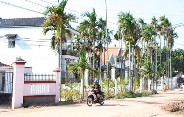 Quảng Ngãi: 1 huyện huy động được 23 tỷ trong dân xây dựng NTM